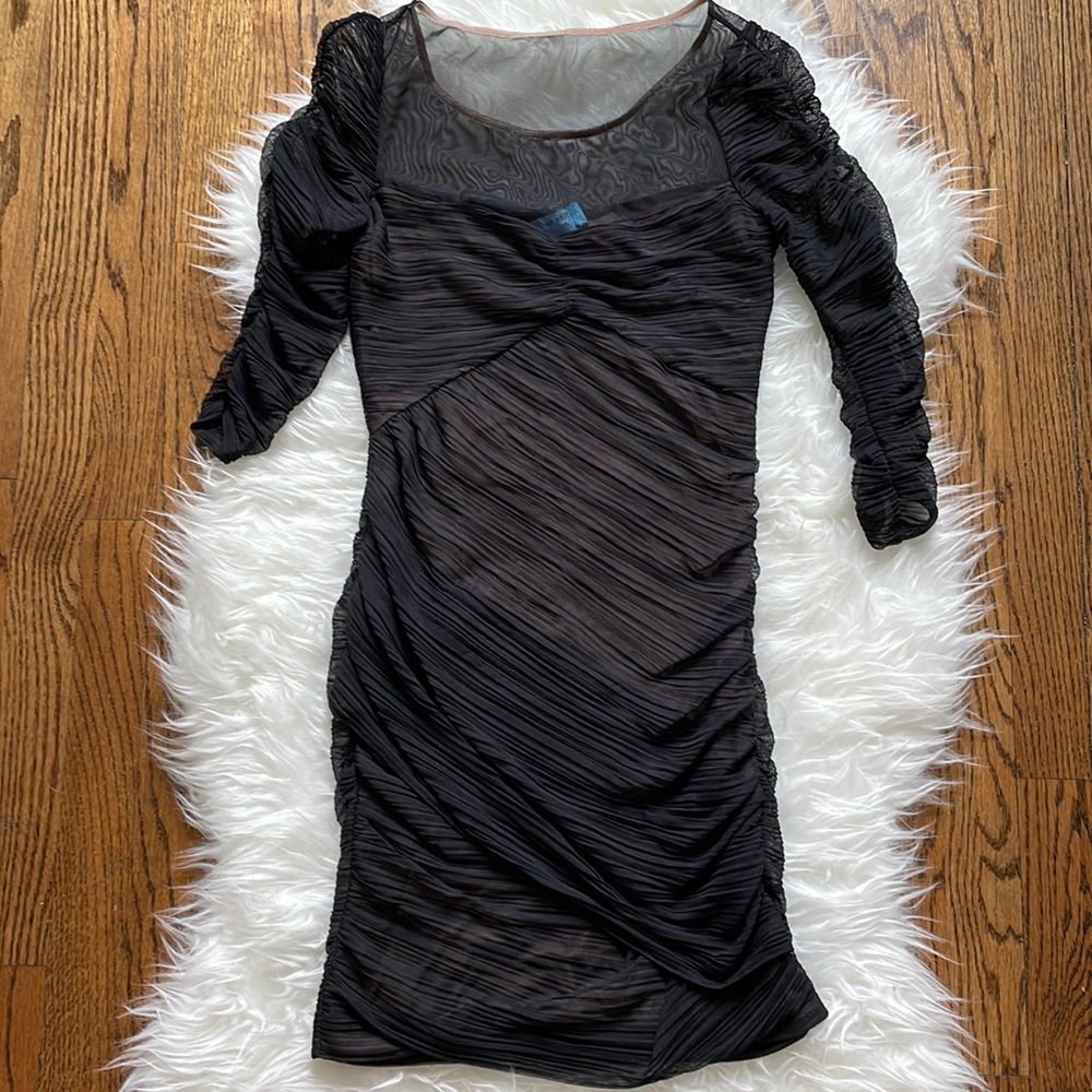 BCBGMaxAzria lace dress like new